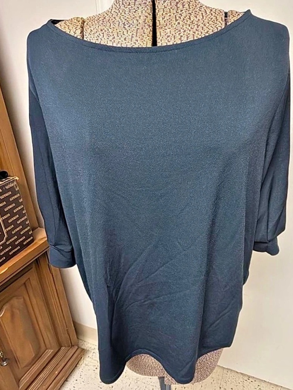 MIMI'S Long Sleeve Tunic in Blue Size Medium NWT